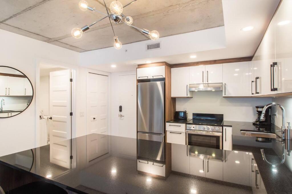 Condo Chic, Centre-Ville Piscine, Terrasse, Gym Κεμπέκ Εξωτερικό φωτογραφία